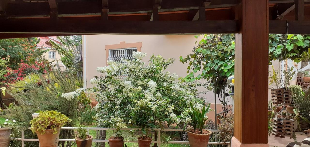 Chambre D'Hote Villa Maritampona Antsirabe Exterior photo